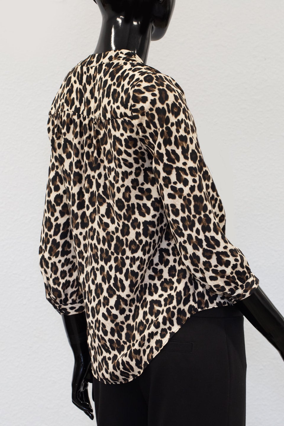 Vince Camuto Leopard Blouse Hospice East Bay
