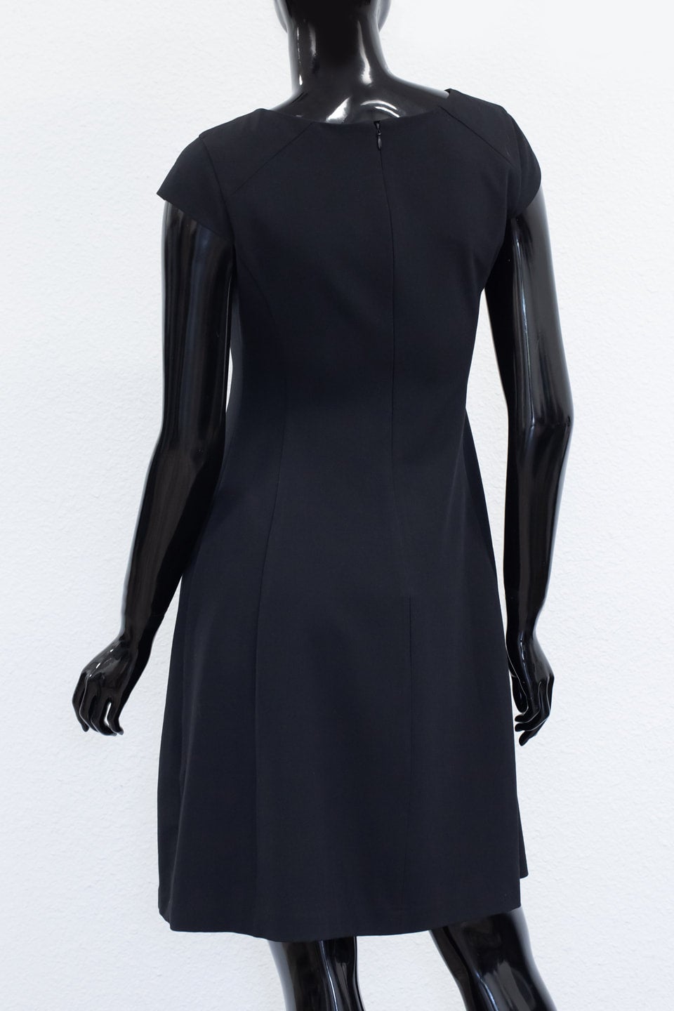 Roz and ali dress 2025